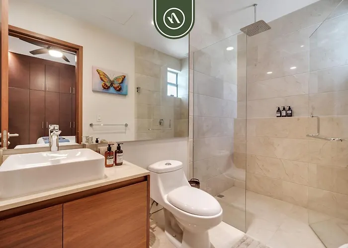 Oceanview 3 Bedroom - Pool - View Of The Desert Holiday home