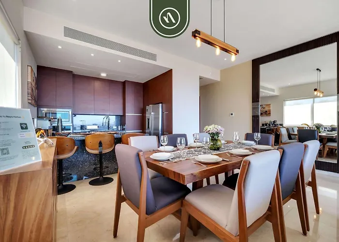 Oceanview 3 Bedroom - Pool - View Of The Desert Holiday home